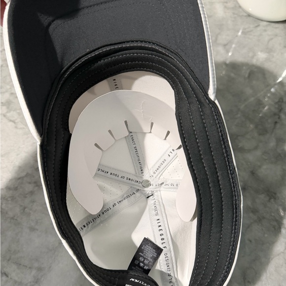 Nike Classic White Hat with Black Logo adult unisex L/XL - Picture 5 of 5